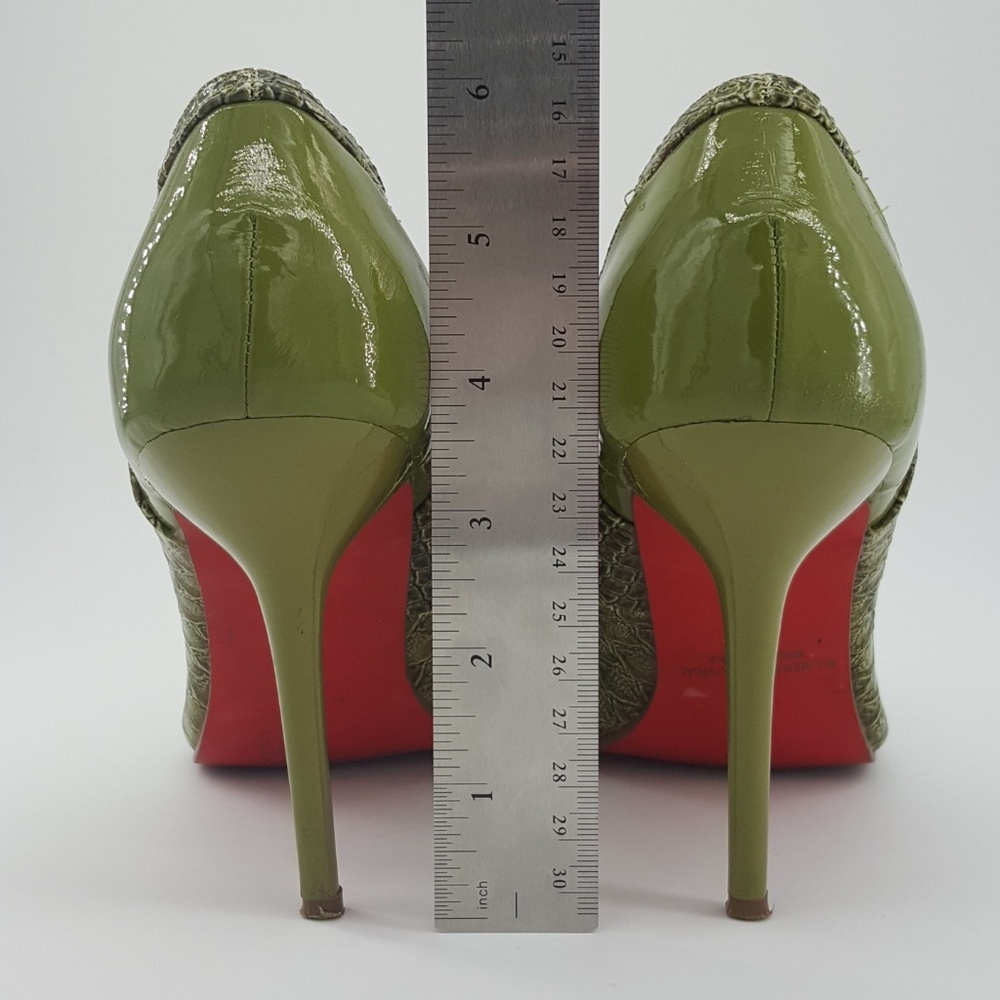 STUNNING Bright Green Heels! - Picture 4 of 8